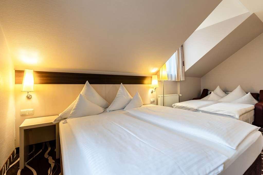 Hotel Demas Munchen-Unterhaching Room photo